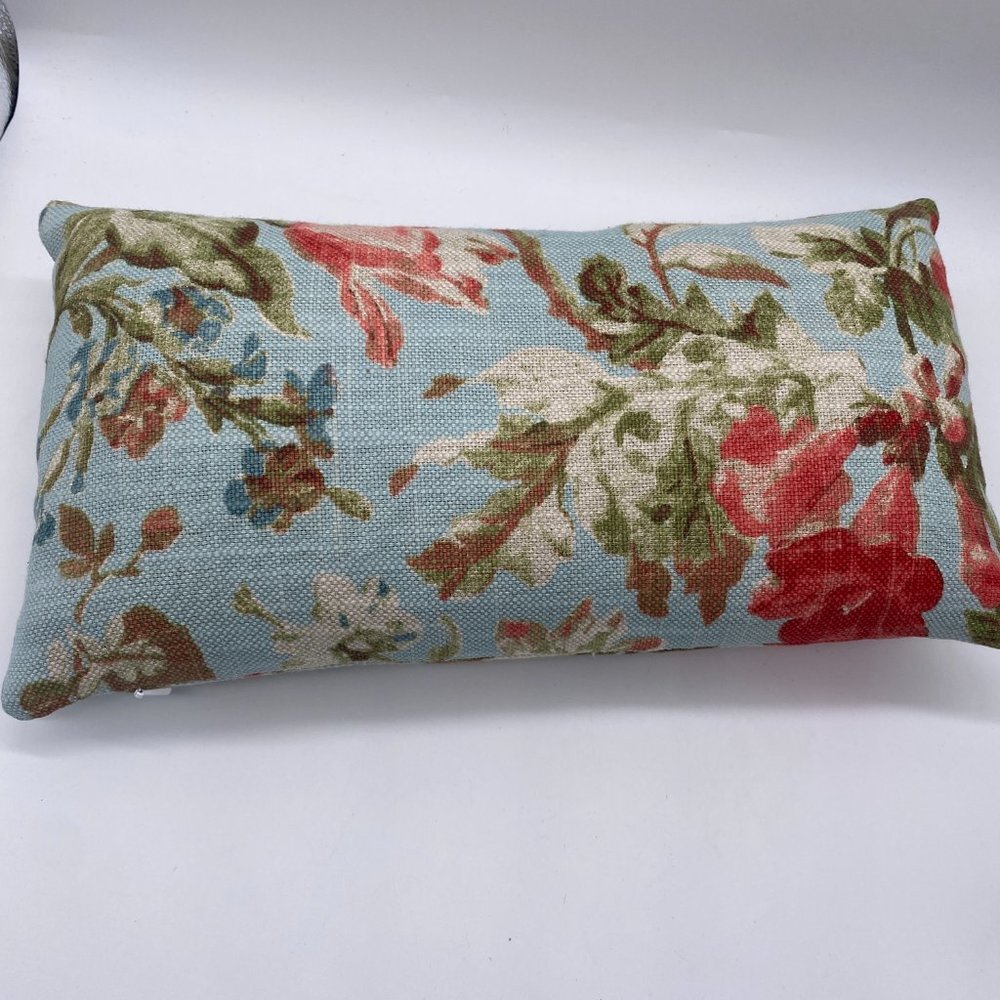 NEW Floral Pillow Covers Set (Insert not Included) Made in USA - Picture 2 of 9